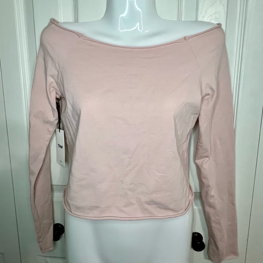 NWT Aritzia TNA Light Pink Off the shoulder long sleeve top.  Size S